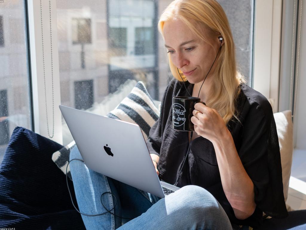 ផលប៉ះពាល់នៃព័ត៍មានថ្មីលើបច្ចេកវិទ្យា