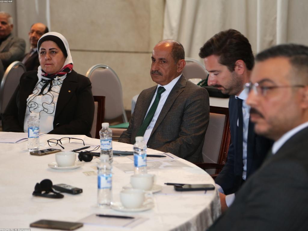 កម្មវិធីពិសេស: ជំហានដទៃមួយសម្រាប់ការសិក្សា